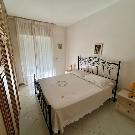 Lägenhet I Ciottoli Dello Ionio 1 *